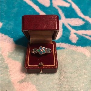 Sterling Silver ring w/Opal inlay Size 9
